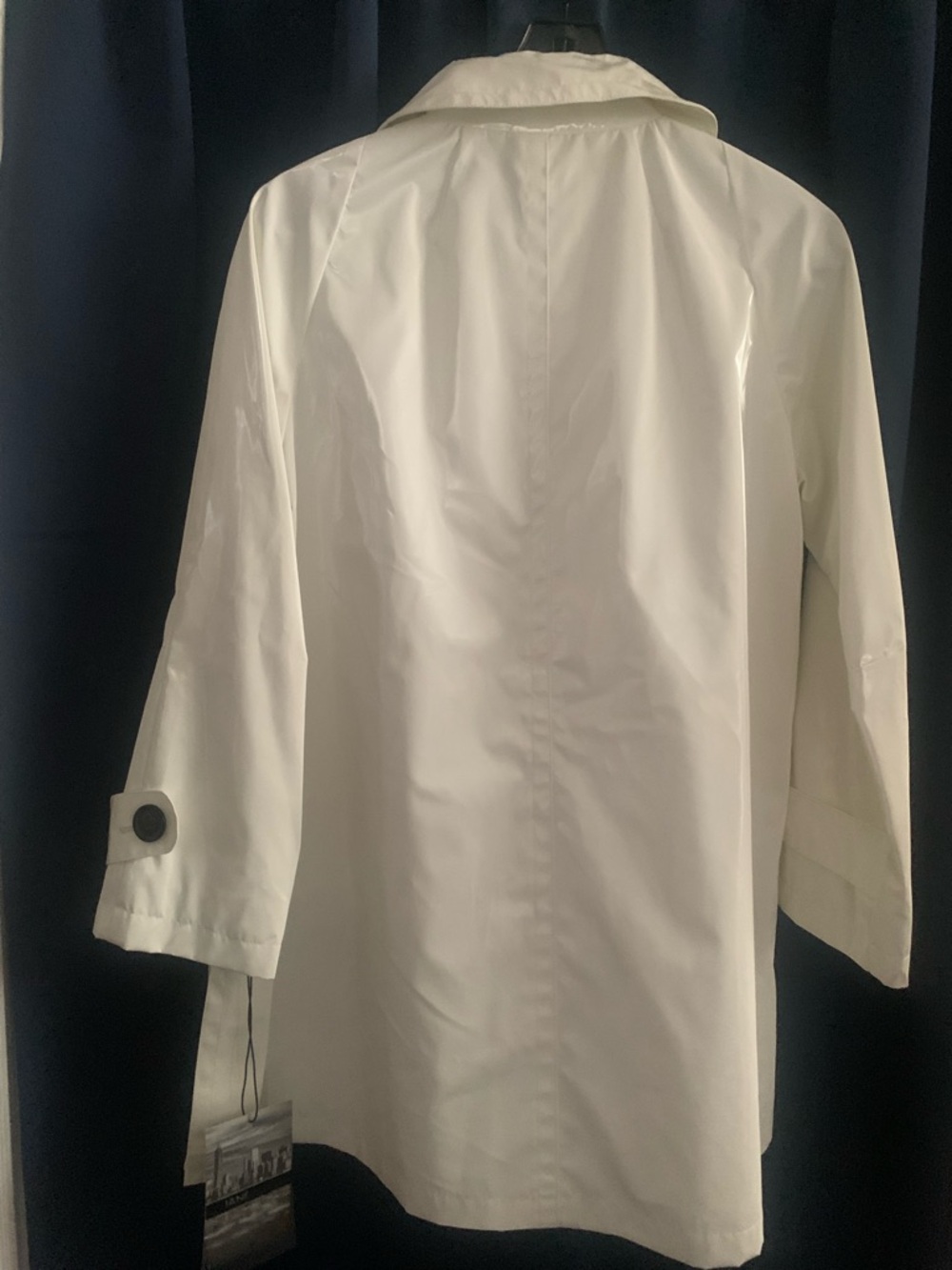 Jane Post White Slicker with Raglan Sleeves - Picture 3 of 6
